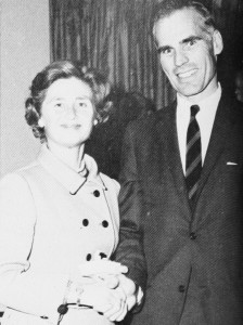 John Ware presenting Barbara with the Honor Award